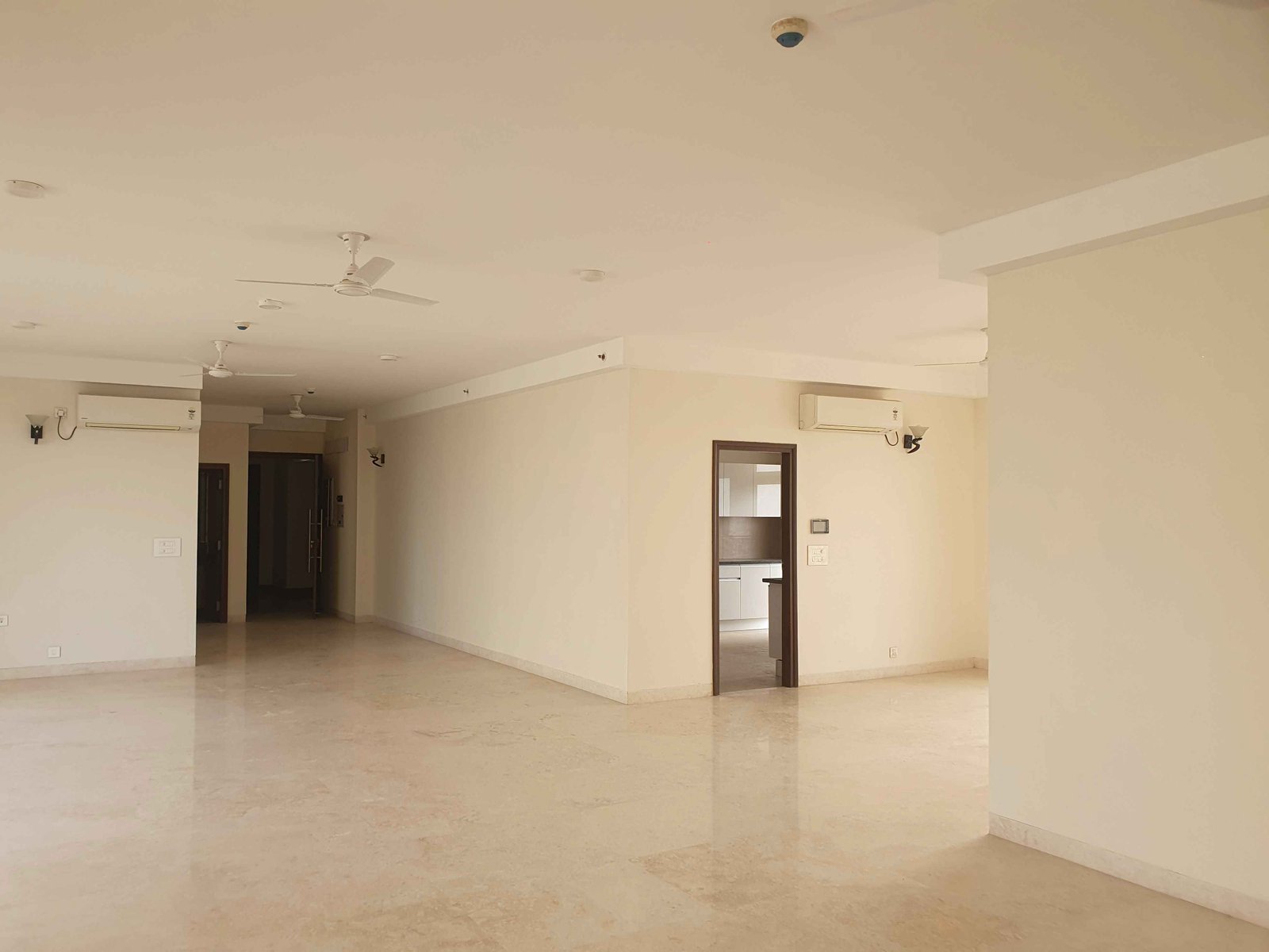 Experion Windchants 4 BHK for Sale